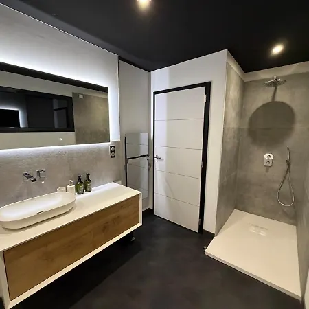 Villa L'escapade Prestige Bain Nordique 8 Personnes Saint-Nabord